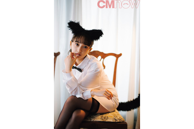 小宮有紗、キュート&セクシーな猫耳姿で文学グラビアに登場! 画像