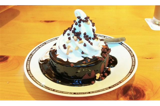 “神スイーツ”とSNSで評判の「コメダ珈琲店×GODIVA」の限定商品を食べてみた! 画像