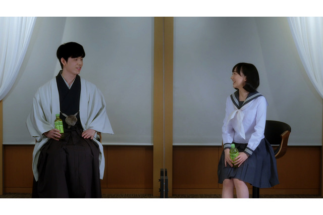 将棋の藤井聡太棋聖が「伊右衛門」新CM出演!芦田愛菜と同世代のSP対談も 画像