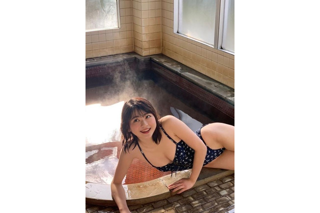 山田南実、お泊りデートグラビア!温泉でのセクシーな湯けむりオフショットも! 画像