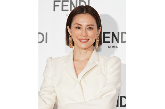 米倉涼子、「すごい辛かった…」昨年再発した病気を告白 今後の展望も語る「自分1人のショー」 画像