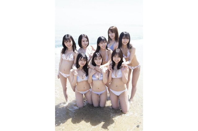 NMB48から8名の美少女がフレッシュな水着姿を披露! 画像