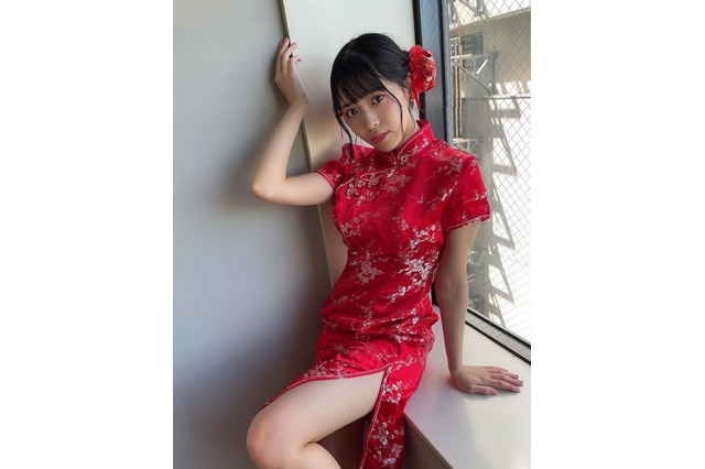 NMB48・安田桃寧、太ももセクシーなチャイナドレス姿を披露! 画像