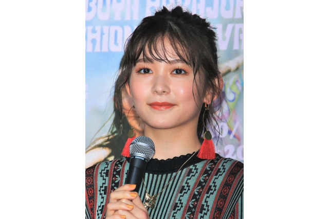 久間田琳加、膝上20センチの“りんか丈”で美脚見せ！インスタ動画にファン注目 画像