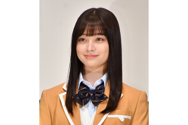 橋本環奈、髪型チェンジでイメージガラリ!「大人環奈」「色っぽい」の声 画像