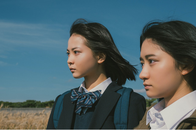 元さくら学院の新谷ゆづみ&日高麻鈴がダブル主演!映画『麻希のいる世界』が来年1月公開 画像
