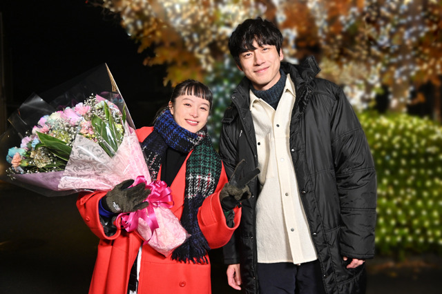 ドラマ『ハンオシ』今夜最終回!清野菜名・坂口健太郎が感動のクランクアップ 画像