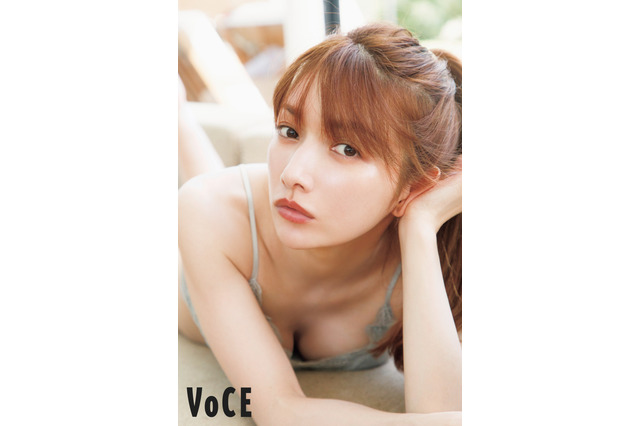 後藤真希、胸元セクシーな写真集秘蔵カットを女性誌で公開! 画像