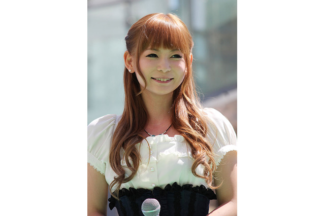 中川翔子、大晦日の「RIZIN」リングアナ！実況席出演も！「私でいいんだろうか」 画像