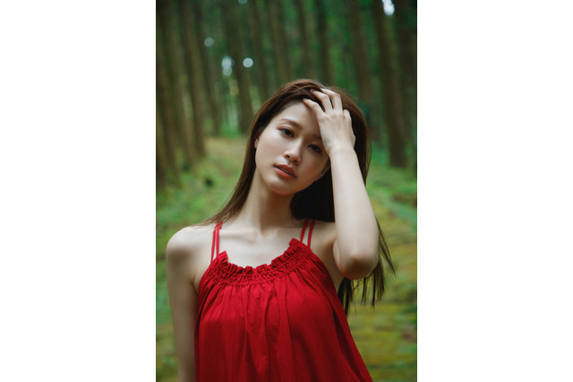 めるるの素が詰まった1st写真集!先行カットが一挙公開 画像