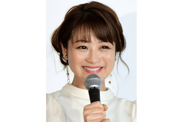 鈴木奈々、写真集が本日発売！大人なランジェリーカットが公開 画像