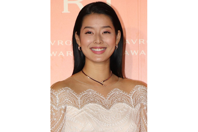 すみれ、イケメンな義父とのツーショット公開 画像