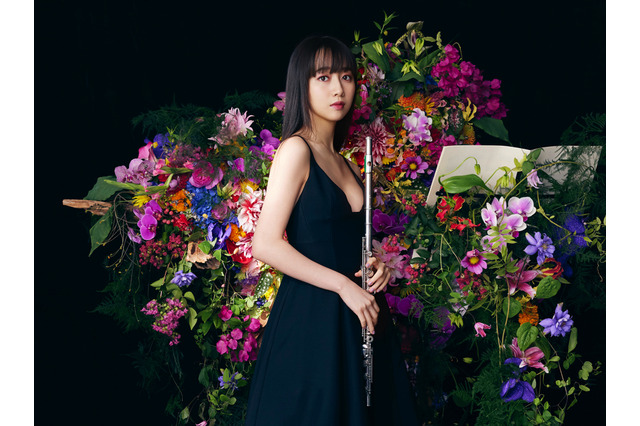 フルート奏者Cocomi、新たなライブ映像公開！光のアート空間と音のコラボにも注目 画像