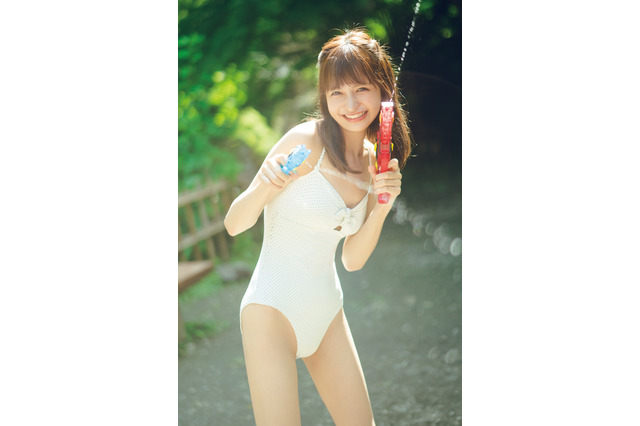 「まねきケチャ」新メンバー・森ふう花、初水着グラビア!テーマは「猫の恩返し」 画像
