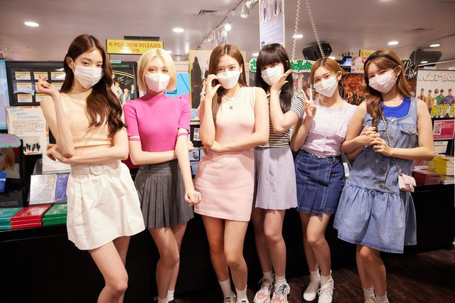 韓国ガールズグループ・IVE、秋に日本デビュー!サプライズ登場の渋谷は一時騒然 画像