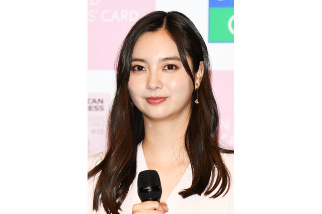 新川優愛、第1子妊娠！ 画像