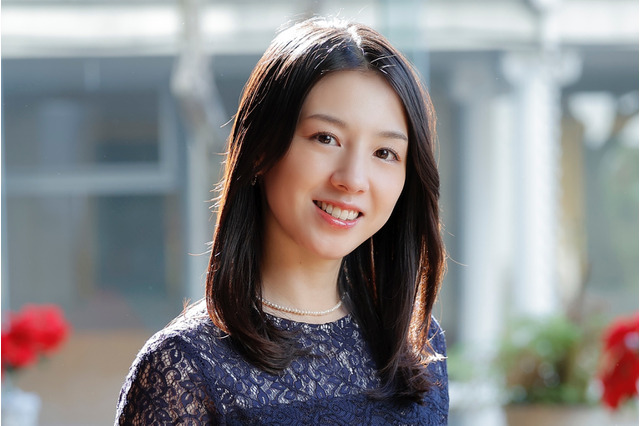 桜庭ななみ、恋愛ドラマ初挑戦!40歳イケオジとの年の差うぶきゅんラブストーリー 画像