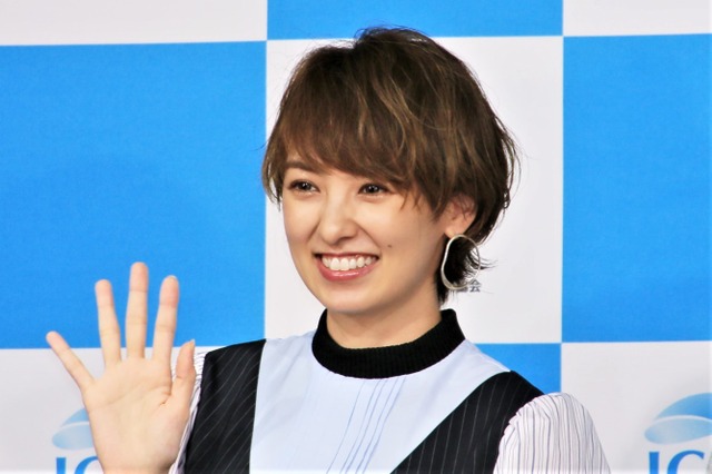 南明奈「優さんおめでとう」……夫の51歳誕生日を祝福!投稿にファンほっこり 画像