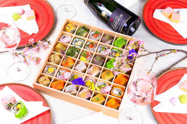 まるで宝石箱!ロール寿司とスイーツを折り詰めにした銀座発「春のお花畑弁当」 画像