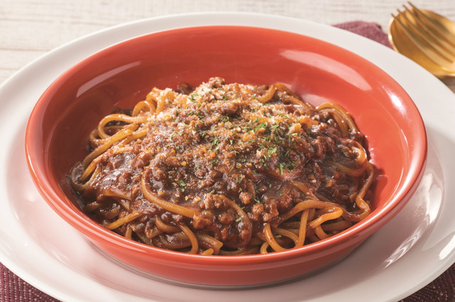 ガストのグランドメニューが大改革!自家製本格生パスタや渾身の新作ハンバーグが登場 画像