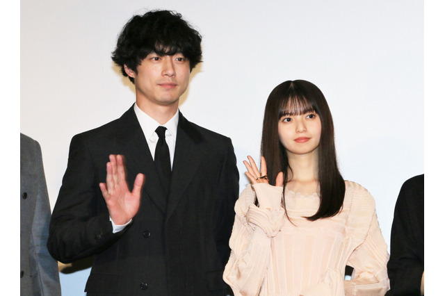 齋藤飛鳥、坂口健太郎に「え～恋人？ごめんなさい…」と謝罪！坂口「告白する前にフラれました」 画像