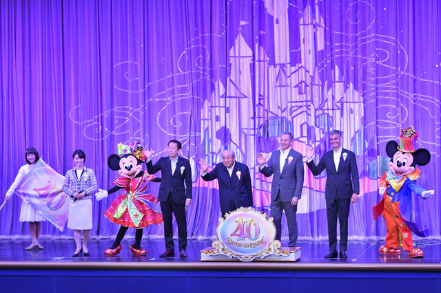 東京ディズニーリゾートが本日40周年！初日セレモニーにミッキー＆ミニーも登場 画像