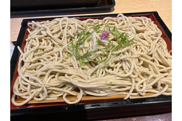 「紫蘇そば」の絶品セットメニュー！おかわりしたくなる「アジごはん」 画像