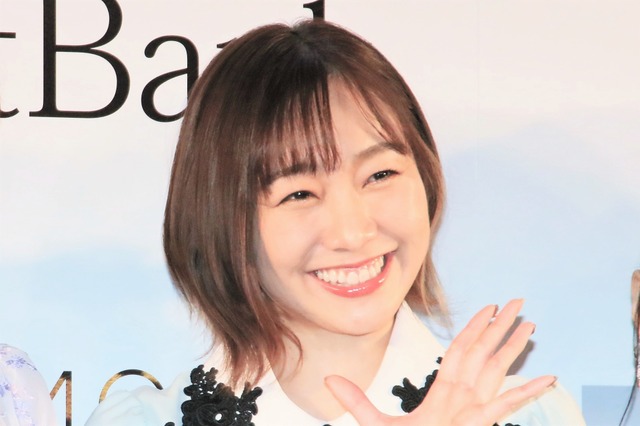 須田亜香里、2023年カレンダーお渡し会イベントアピール!「当たりメッセージも入れたよ」 画像