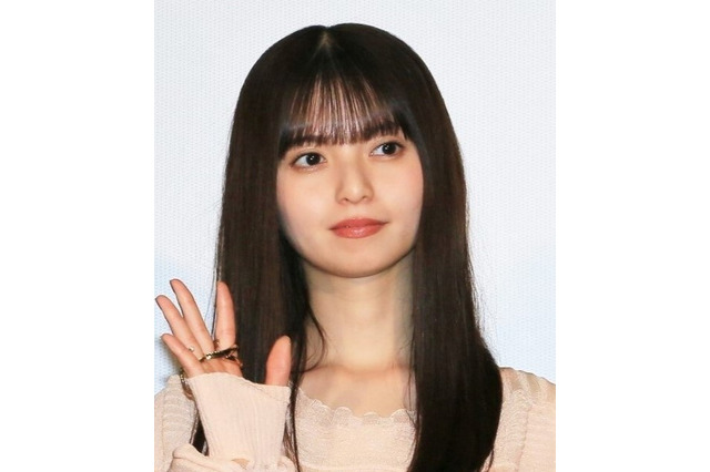 齋藤飛鳥、今度は美ヒップショット！妄想膨らむ先行カット次々と 画像