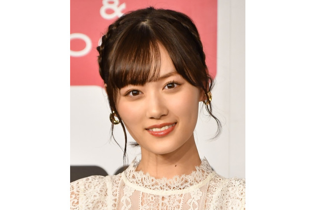 「な~に~!」ファン大興奮!山下美月、ピンクのナース姿で登場か? 画像