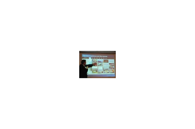 【COMPUTEX TAIPEI 2009（Vol.15）ビデオニュース】インテル、Mobilin v2.0 Betaを紹介——Moblin Executive Summit 画像
