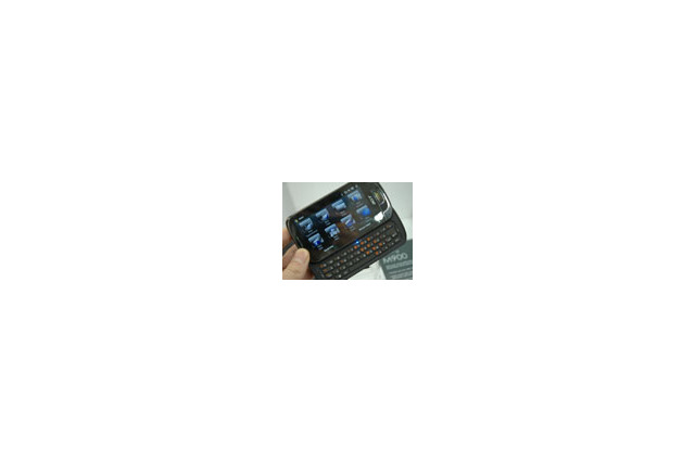 【COMPUTEX TAIPEI 2009(Vol.20)ビデオニュース】市場初参入のエイサー製スマートフォンをチェックする 画像
