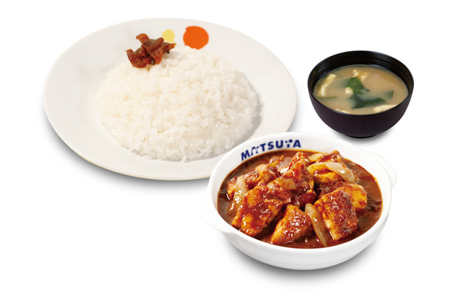 松屋「ごろごろ煮込みチキンカレー」復活！80万食限定でなくなり次第終了 画像