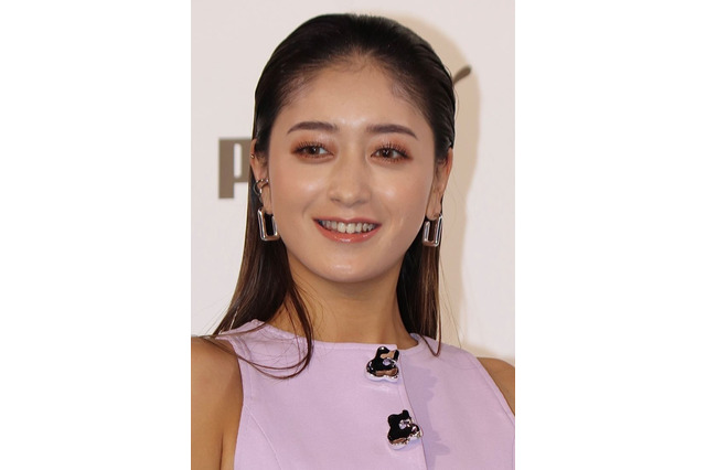 みちょぱ、夫・大倉士門と水着ショット公開に「似たもの夫婦」の声 画像