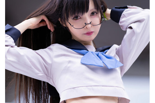 『十三機兵防衛圏』薬師寺恵とビッグサイトで焼きそばパンデートしたい!人気レイヤー・まゆろん 画像