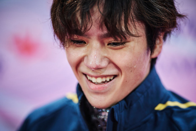 宇野昌磨、交際中・本田真凜へ誕生日祝福ツーショット 画像