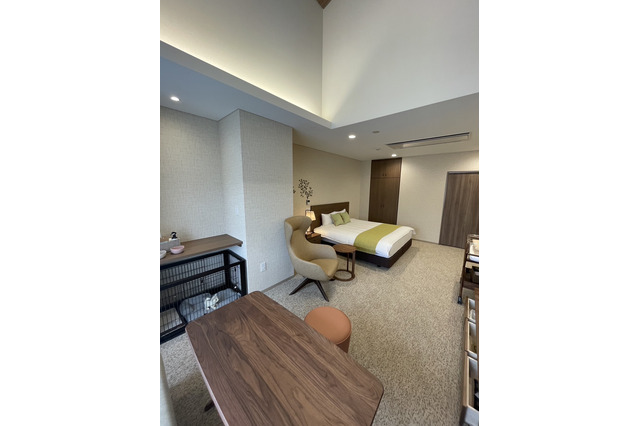 日本初！ペットと泊まれる産院「ロビンの空クリニック」が東京・立川に開業 画像