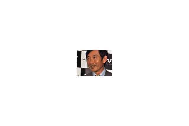 【ビデオニュース】結婚は今年か来年には!——石田純一が「LUXURY TV」会見囲みで 画像