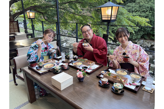 和田まんじゅうが、まんじゅうを食べ尽くす特番放送！美女にデレデレ 画像