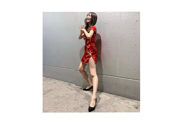 NMB48・原かれん、個別握手会はチャイナドレスで美脚披露！ 画像
