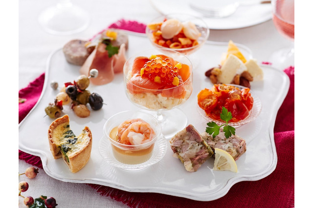 予約なしOK！RF1がクリスマスメニューを店頭販売 画像