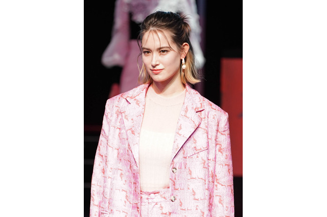 トラウデン直美、デビュー前は無気力な生活を送っていたと明かす「家で寝るだけ」 画像