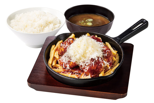 ふわふわハードチーズがとろける！からやま「チーズ盛り定食」期間限定販売 画像
