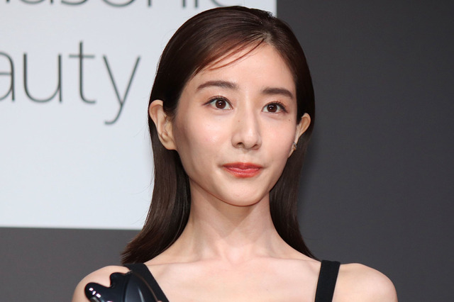 田中みな実、常にでっかい水を持ち歩いてる!?指原莉乃が証言 画像