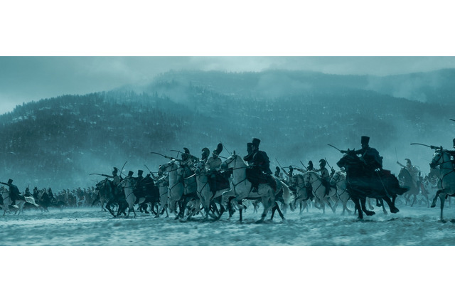 映画『ナポレオン』特別映像公開！約2千人もの敵兵を溺れさせる戦闘シーン 画像