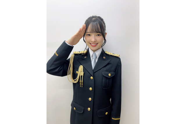NMB48・青原和花、防犯イベントで女性警官姿を披露 幼稚園児からのほっこりプレゼントも 画像