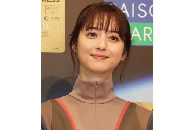 佐々木希、憧れの芸人とのツーショット写真を公開 「本当にかっこいい」 画像