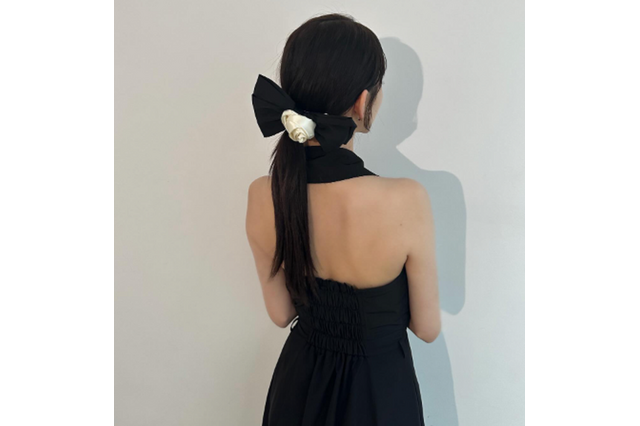 「かわいすぎ!」堀未央奈、美背中ショットを公開しファン歓喜 画像