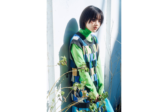 乃木坂46から可愛くてかっこいい林瑠奈、普段よりもぐっと艶やかな奥田いろはがグラビア登場 画像