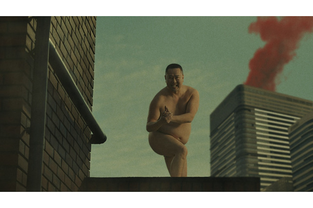 とにかく明るい安村、ネタのパンツは特注！40枚くらい持ってる 画像
